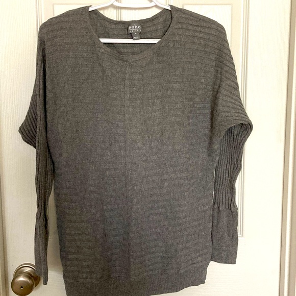 New York & Company Sweaters - 🛍5for$25: Gray NY&Co sweater